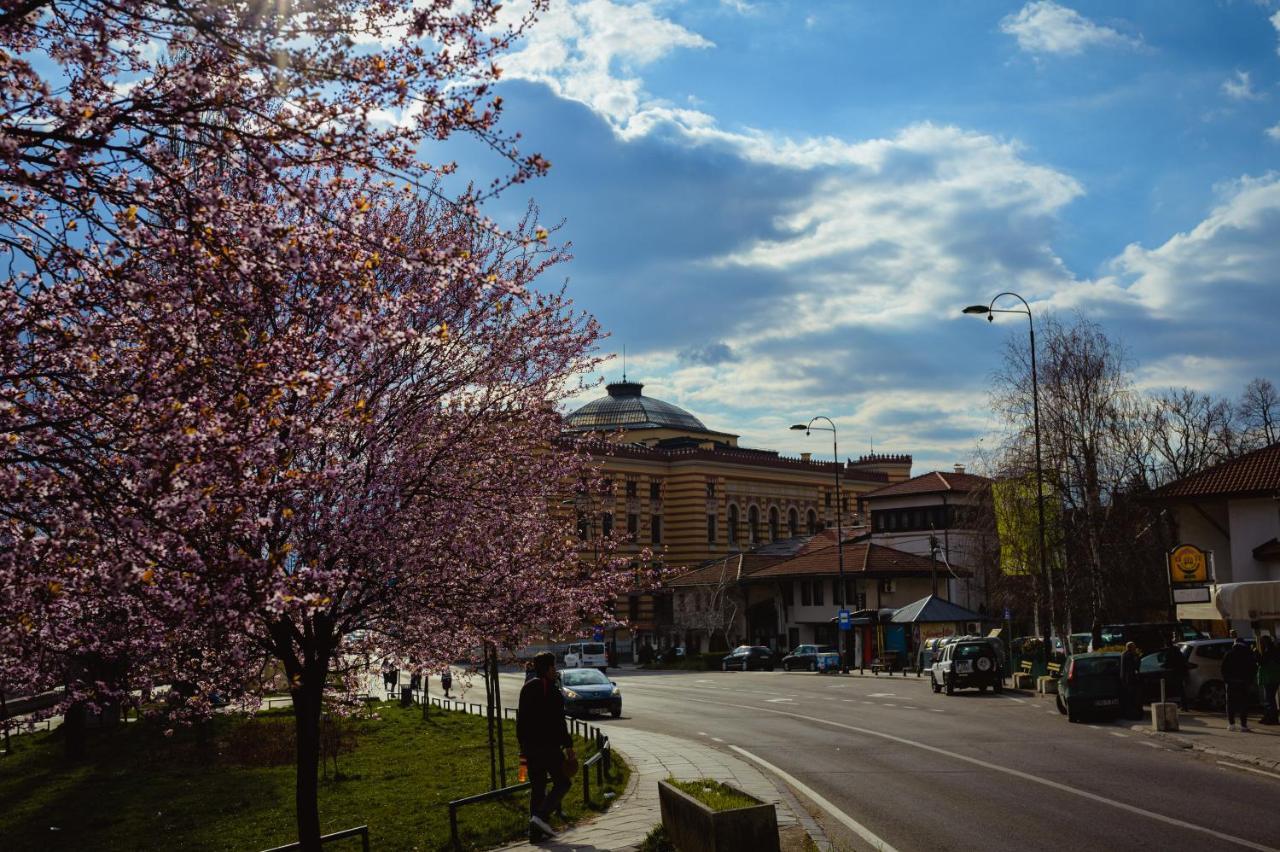 Hotel Vamos Sarajevo, B&B Bagian luar foto