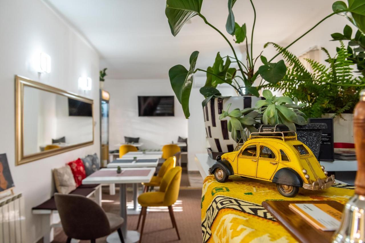 Hotel Vamos Sarajevo, B&B Bagian luar foto