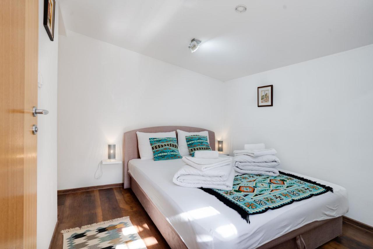 Hotel Vamos Sarajevo, B&B Bagian luar foto