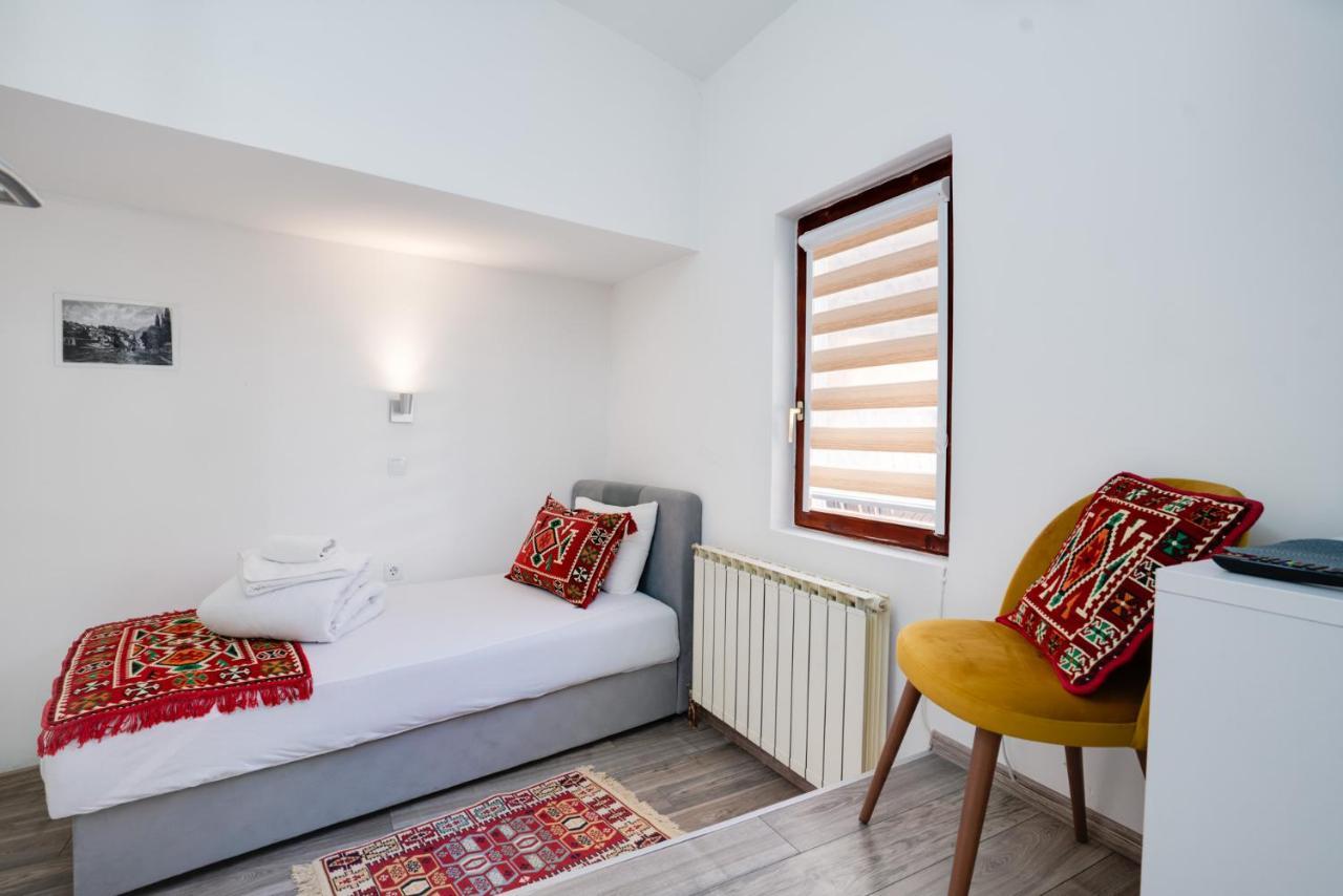 Hotel Vamos Sarajevo, B&B Bagian luar foto